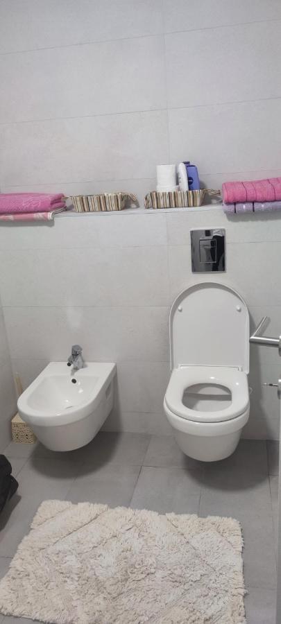 Apartman U Soho City بار المظهر الخارجي الصورة